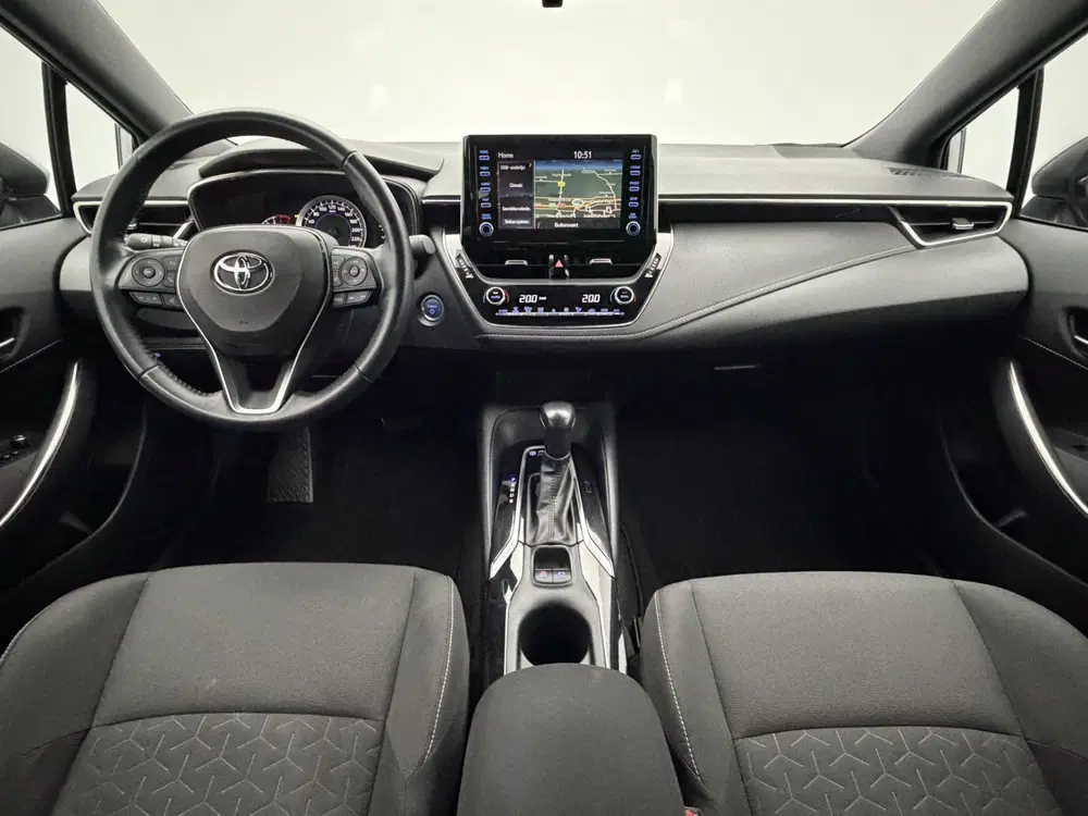 Toyota Corolla 1.8 Hybrid Active uit 2023, foto 2