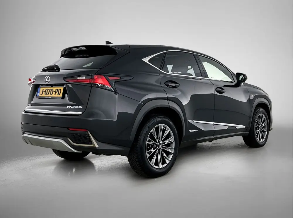 Lexus NX 300h AWD F Sport Premium | Stoelgeheugen | Mark Lev uit 2020, foto 2