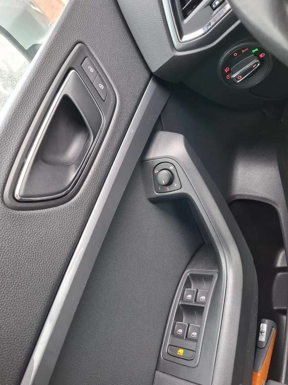 SEAT Ateca 1.0 EcoTSI Style Business Intense. 1ste ei uit 2020, foto 17