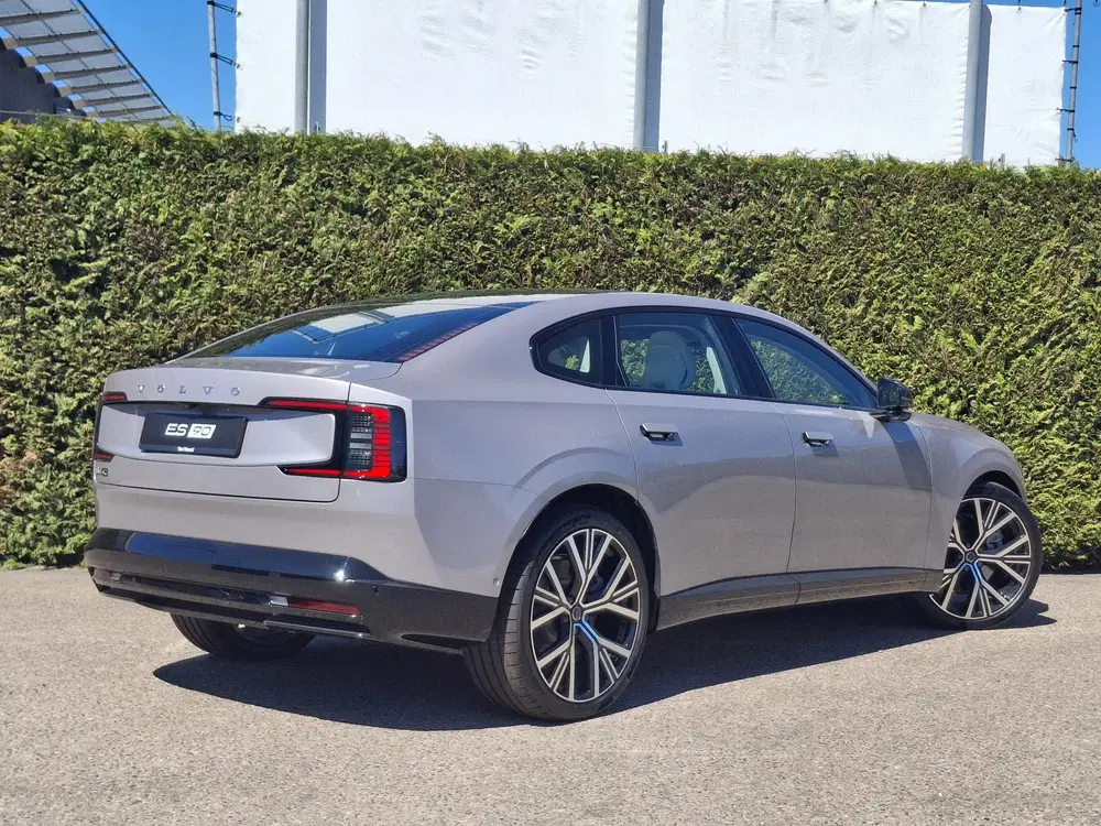 Volvo ES90 Single Motor Extended Range Ultra 92 kWh uit 2026, foto 2
