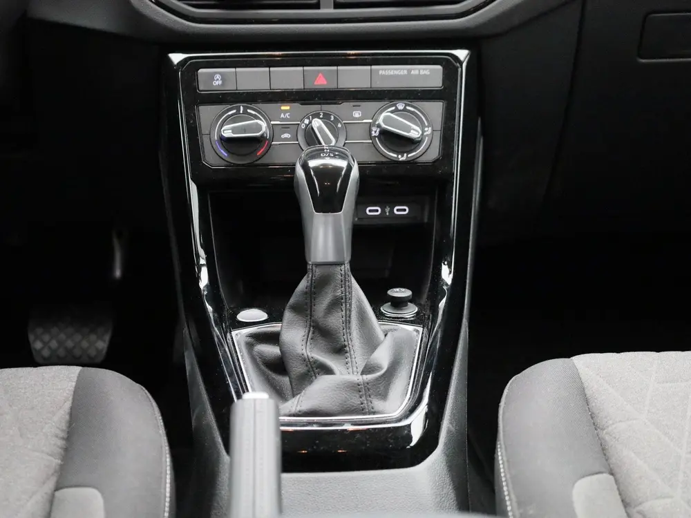 Volkswagen T-Cross 1.0 TSI Life Edition 116 PK | EM | Camera uit 2025, foto 10