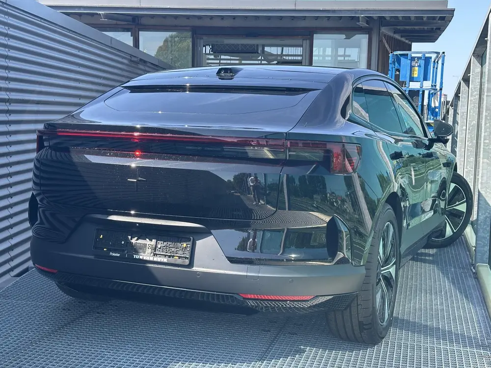 Polestar 4 Long Range Single motor Prime 100 kWh uit 2026, foto 2