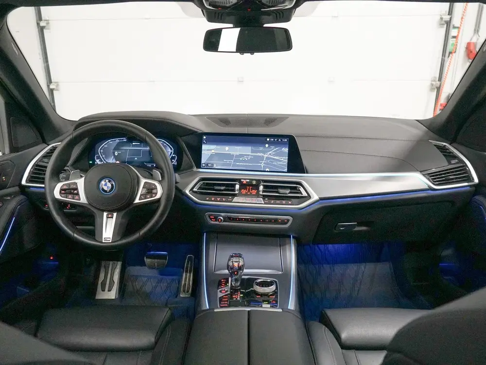 BMW X5 xDrive45e M-Sport uit 2022, foto 10