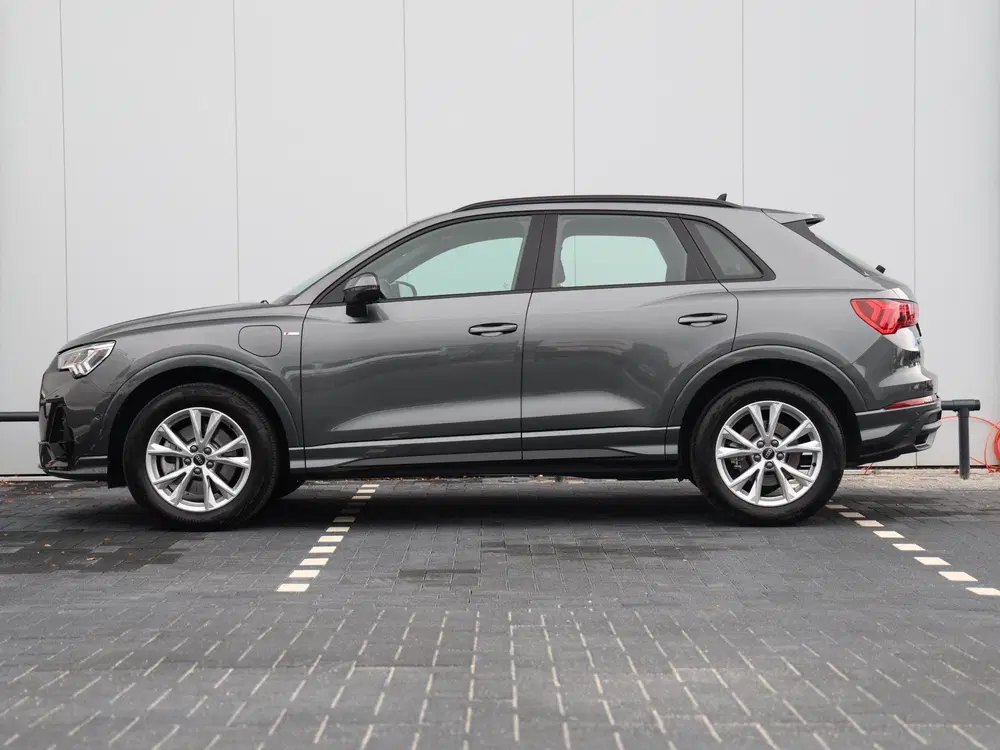 Audi Q3 45 TFSI e S edition 245pk uit 2024, foto 13