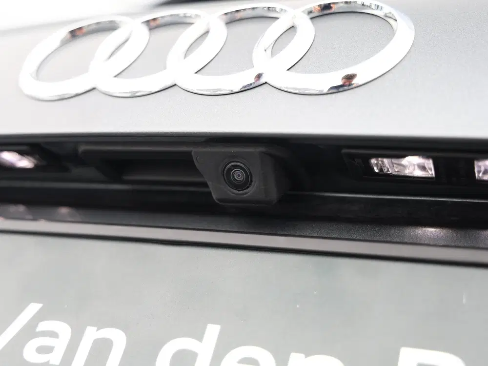 Audi Q3 45 TFSI e S edition 245pk uit 2024, foto 20