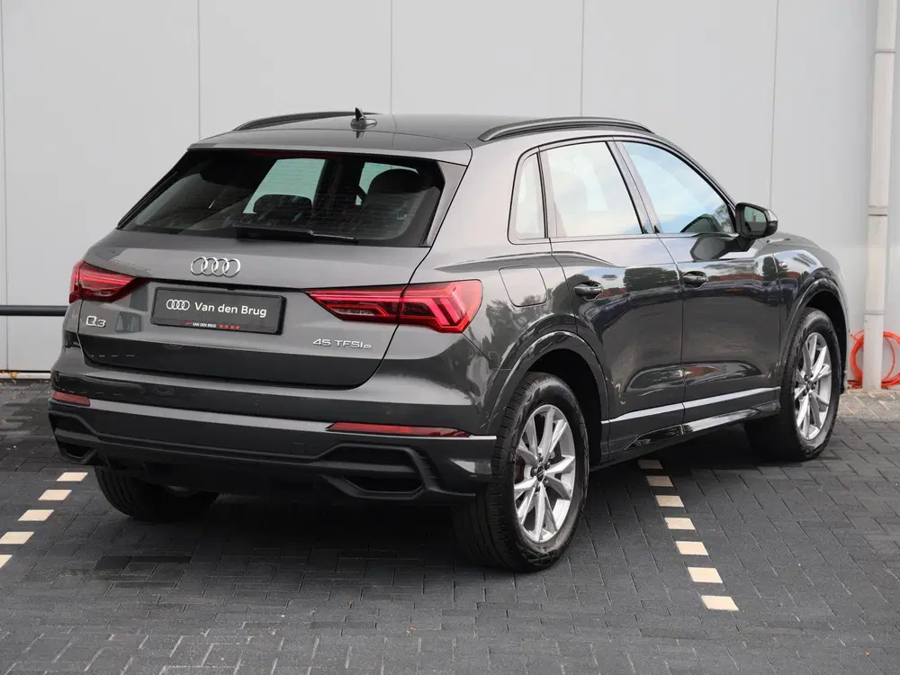 Audi Q3 45 TFSI e S edition 245pk uit 2024, foto 8