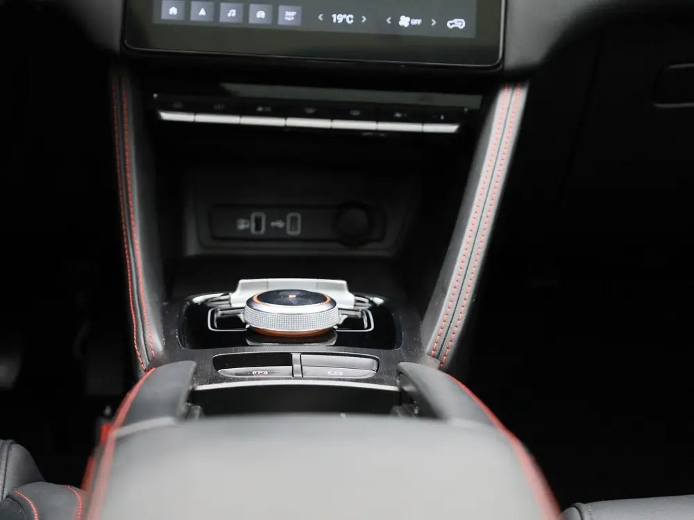 MG ZS EV Standard Range Luxury 50 kWh uit 2022, foto 10