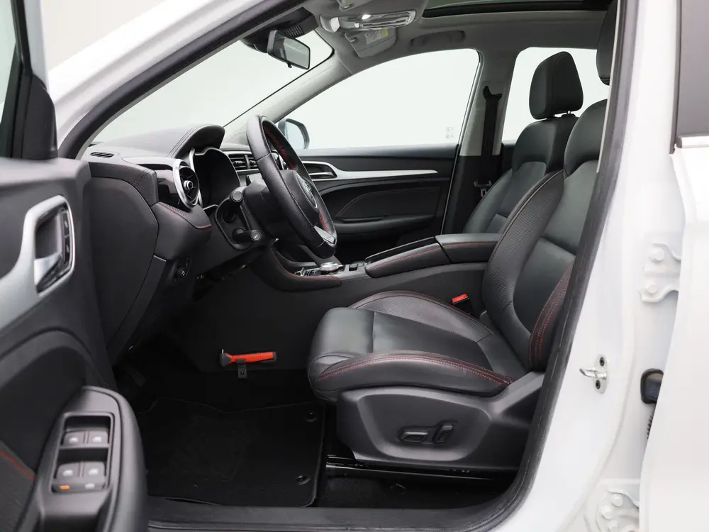 MG ZS EV Standard Range Luxury 50 kWh uit 2022, foto 11