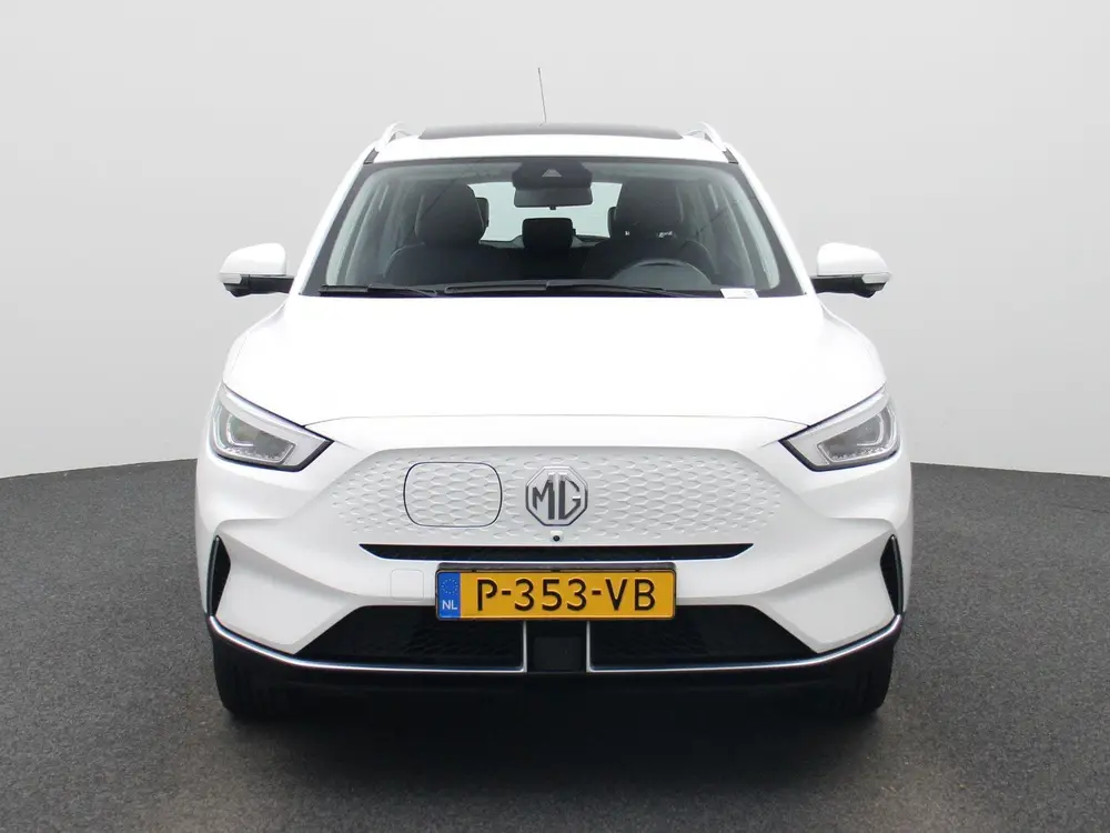 MG ZS EV Standard Range Luxury 50 kWh uit 2022, foto 3