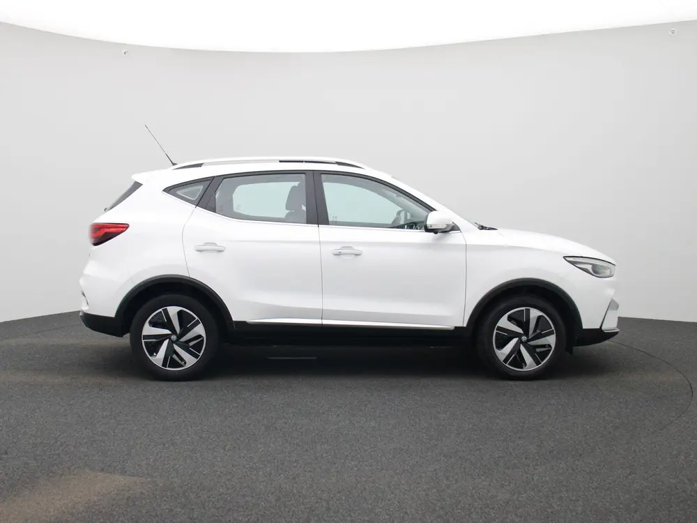 MG ZS EV Standard Range Luxury 50 kWh uit 2022, foto 6