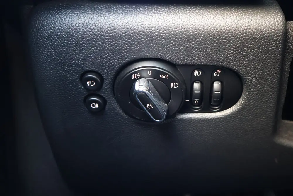 Mini Hatchback Cooper Salt / Panoramadak / Comfort Access / uit 2019, foto 16