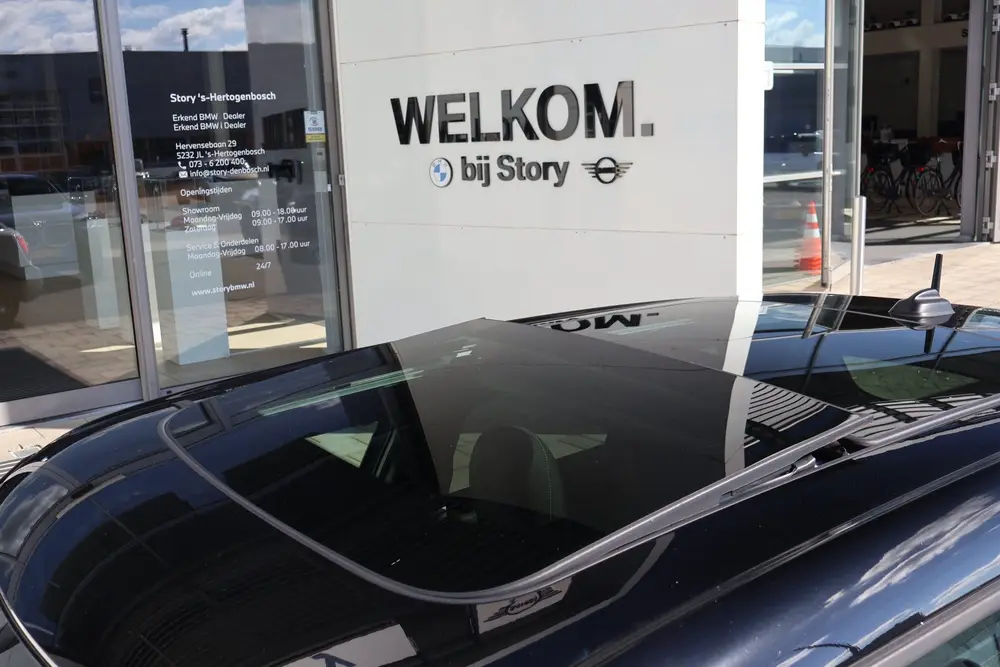 Mini Hatchback Cooper Salt / Panoramadak / Comfort Access / uit 2019, foto 9