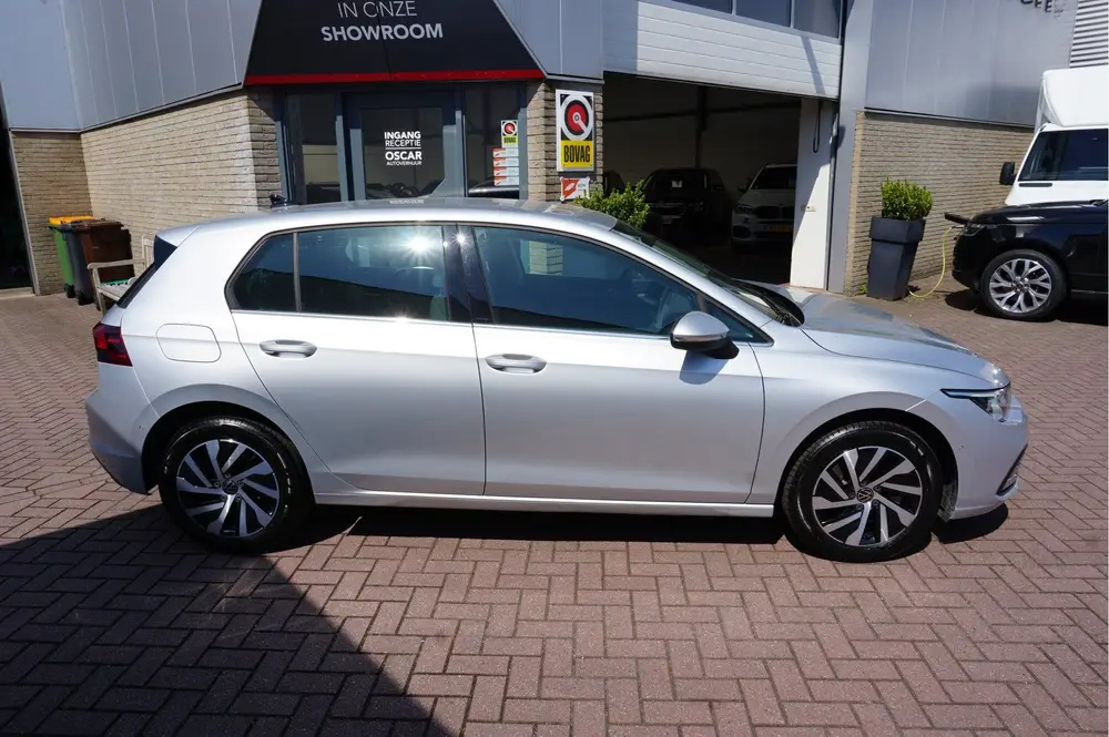 Volkswagen Golf 1.4I eHybrid Style Automaat (bj 2022) uit 2022, foto 10