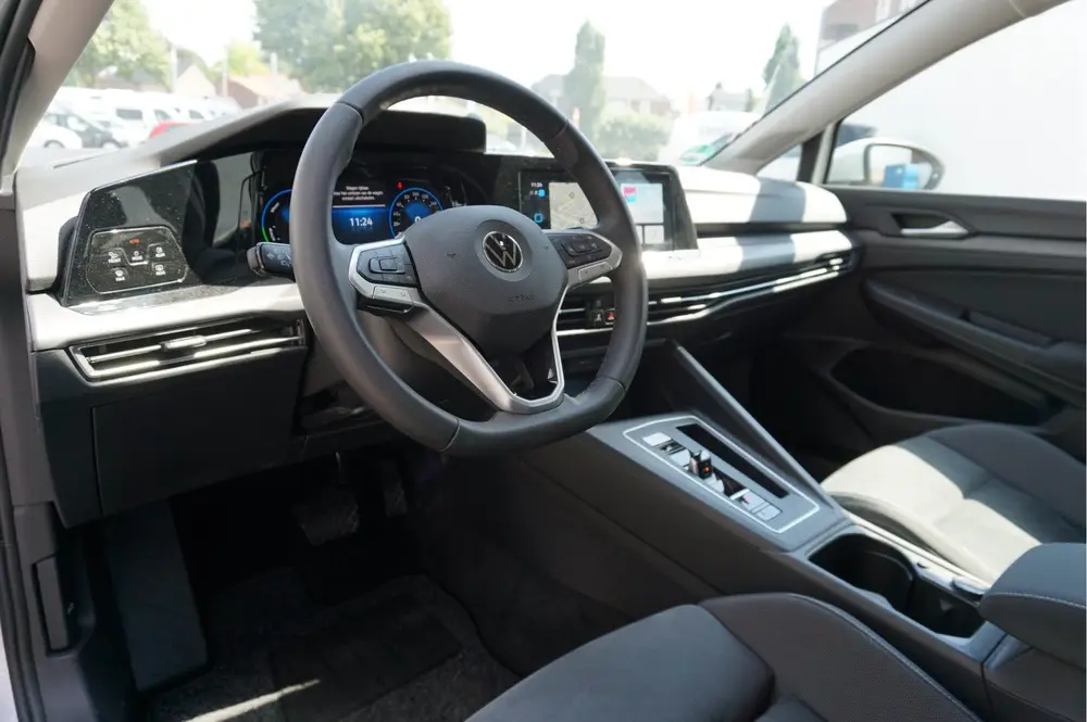 Volkswagen Golf 1.4I eHybrid Style Automaat (bj 2022) uit 2022, foto 15
