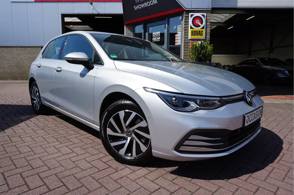 Volkswagen Golf 1.4I eHybrid Style Automaat (bj 2022) uit 2022, foto 6