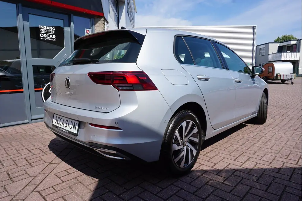 Volkswagen Golf 1.4I eHybrid Style Automaat (bj 2022) uit 2022, foto 7