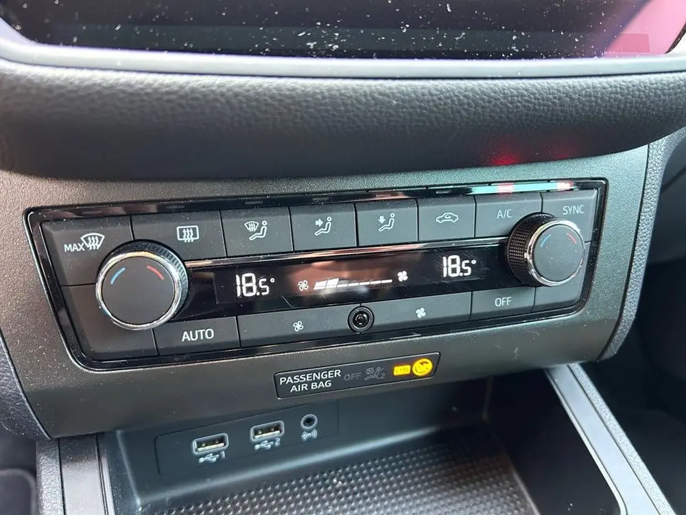 SEAT Ibiza 1.0 TSI FR Business Intense Navi/Carplay/Camera uit 2019, foto 12