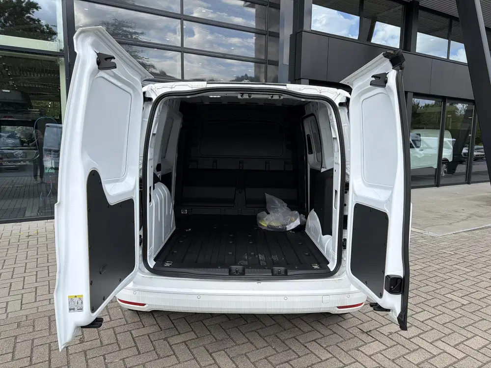 Ford Transit 1.5 EcoBoost PHEV L1 Limited uit 2026, foto 5