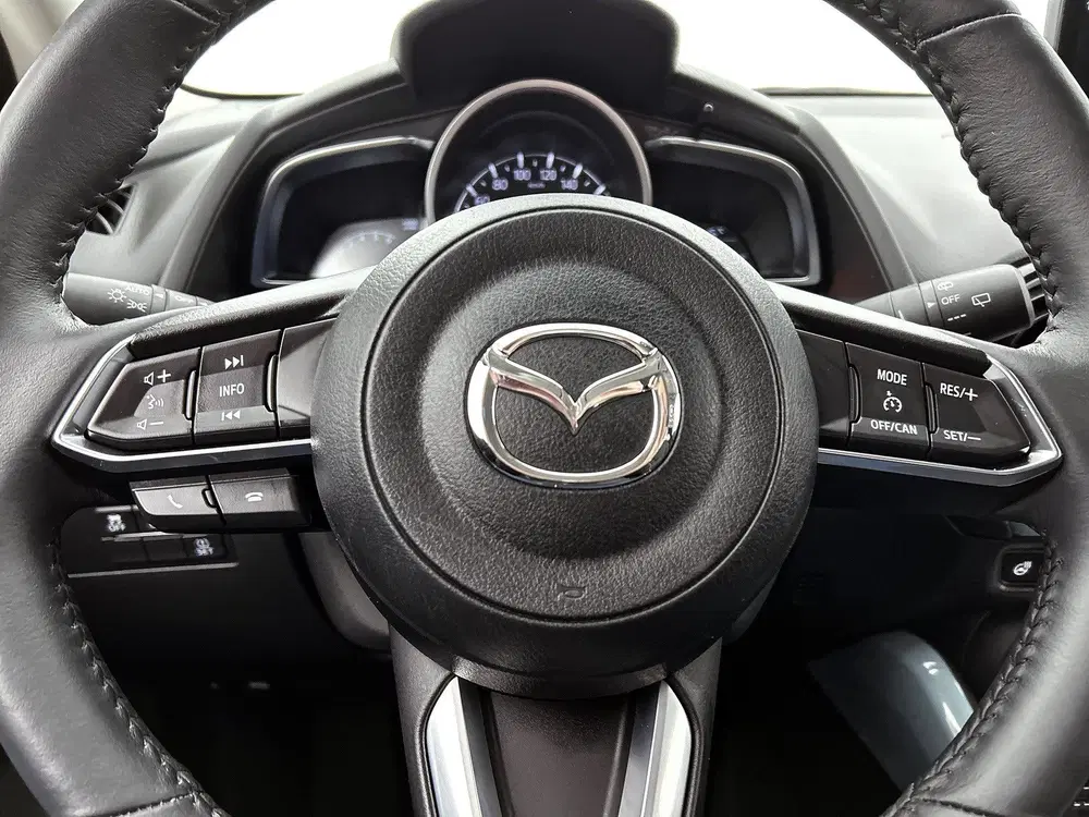 Mazda 2 1.5 e-SkyActiv-G 90 Exclusive-Line uit 2025, foto 17