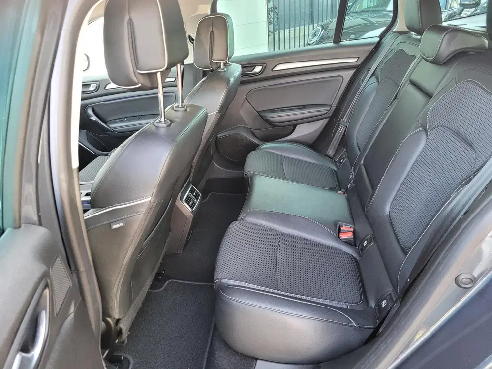 Renault Megane Mégane Estate 1.3 TCe Bose uit 2020, foto 8