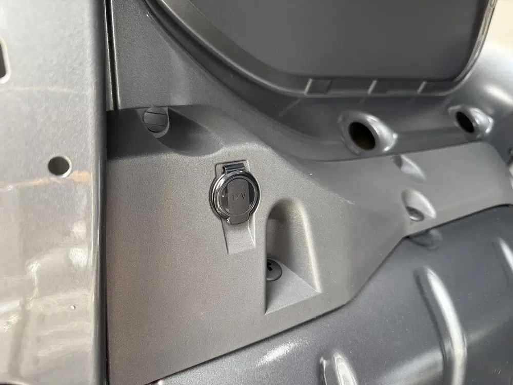 Ford Transit 1.5 EcoBoost PHEV L1 Limited uit 2026, foto 8