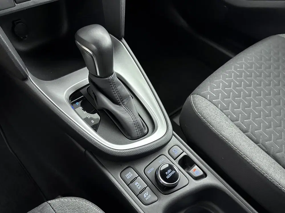 Toyota Yaris Cross AWD 1.5 Hybrid 115 Dynamic uit 2024, foto 11