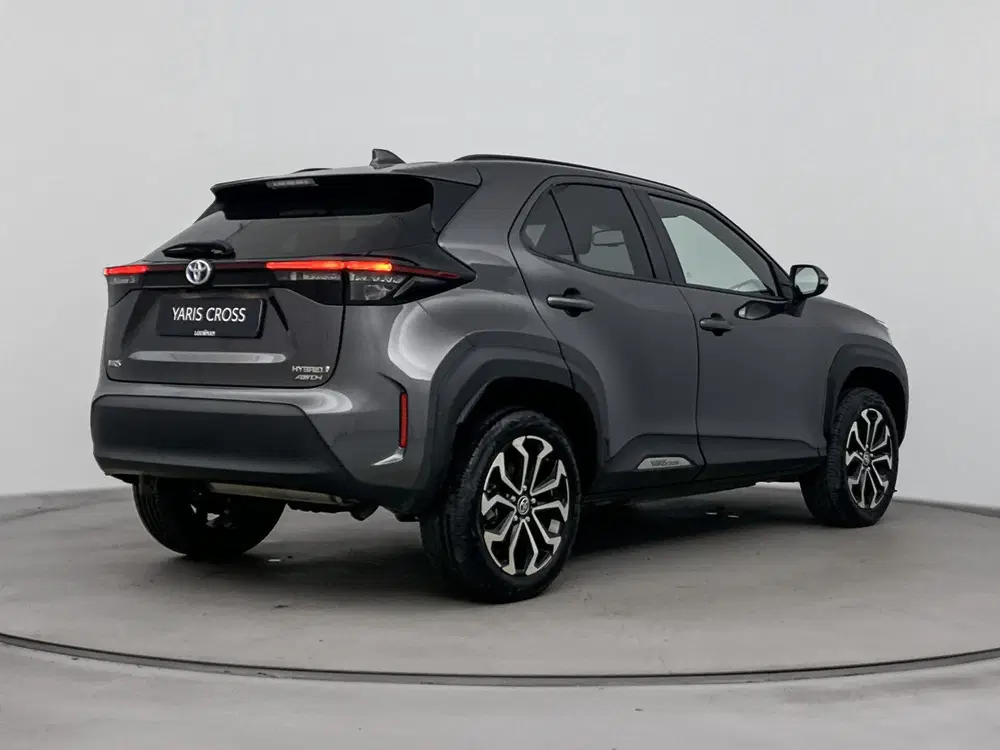Toyota Yaris Cross AWD 1.5 Hybrid 115 Dynamic uit 2024, foto 2