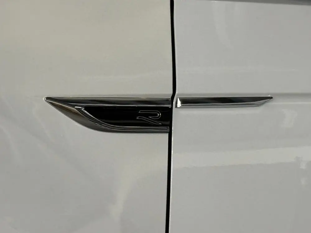 Volkswagen T-Roc 2.0 TDI 4Motion R-Line uit 2022, foto 14