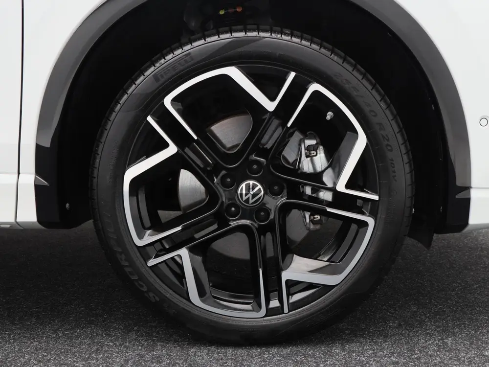 Volkswagen Tiguan 1.5 eHybrid 272 Pk Automaat R-Line Edition uit 2025, foto 13