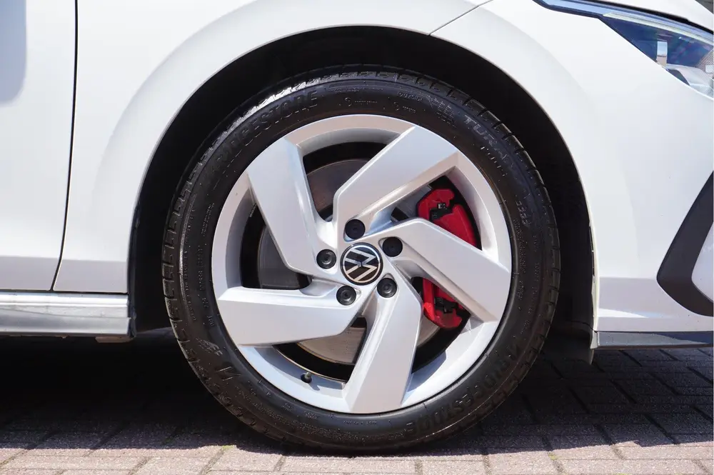 Volkswagen Golf 2.0 TSI GTI Automaat (bj 2024) uit 2024, foto 11