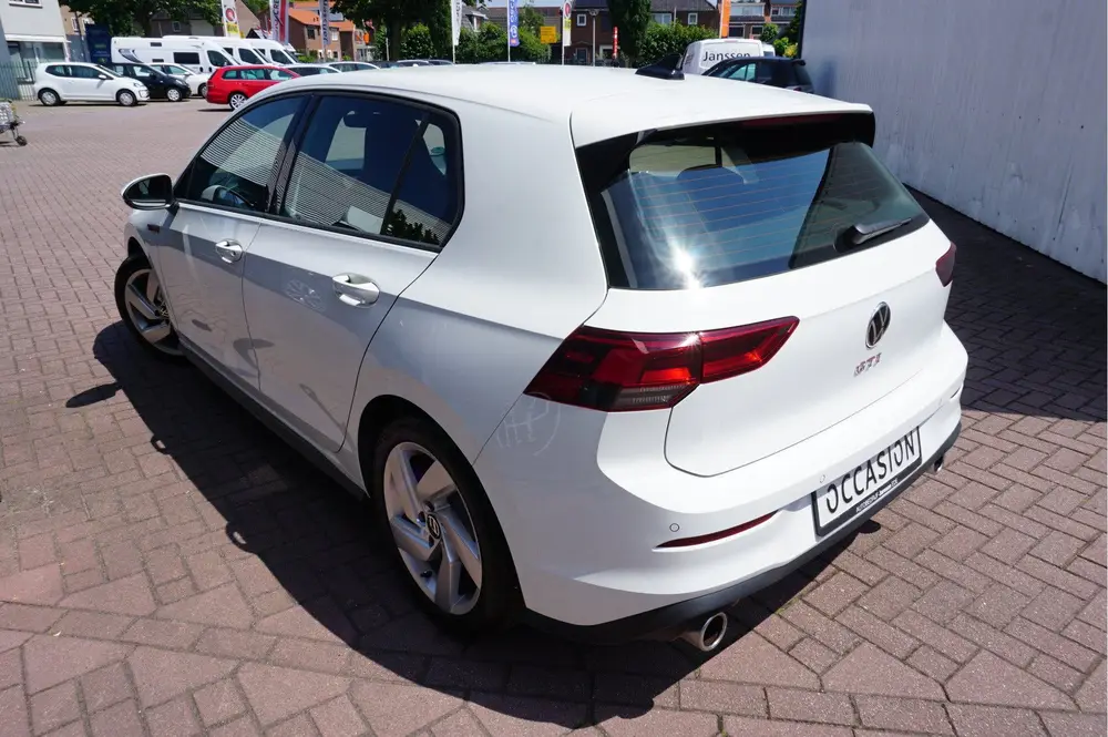 Volkswagen Golf 2.0 TSI GTI Automaat (bj 2024) uit 2024, foto 3