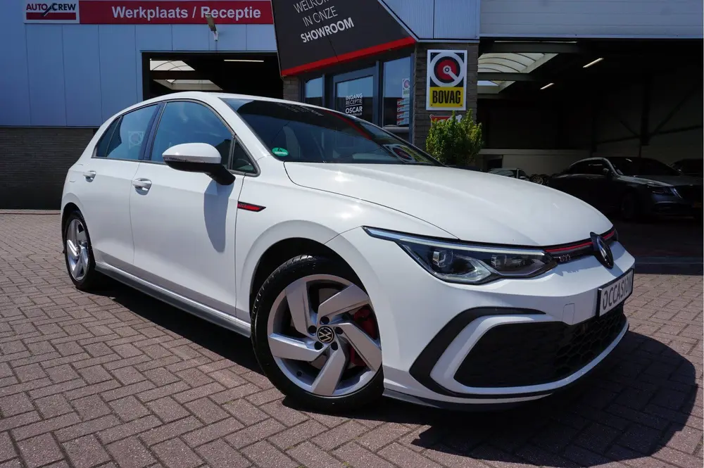 Volkswagen Golf 2.0 TSI GTI Automaat (bj 2024) uit 2024, foto 6