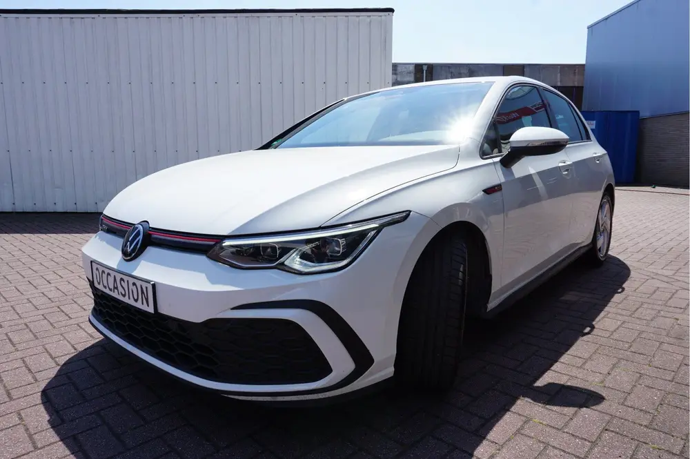 Volkswagen Golf 2.0 TSI GTI Automaat (bj 2024) uit 2024, foto 8