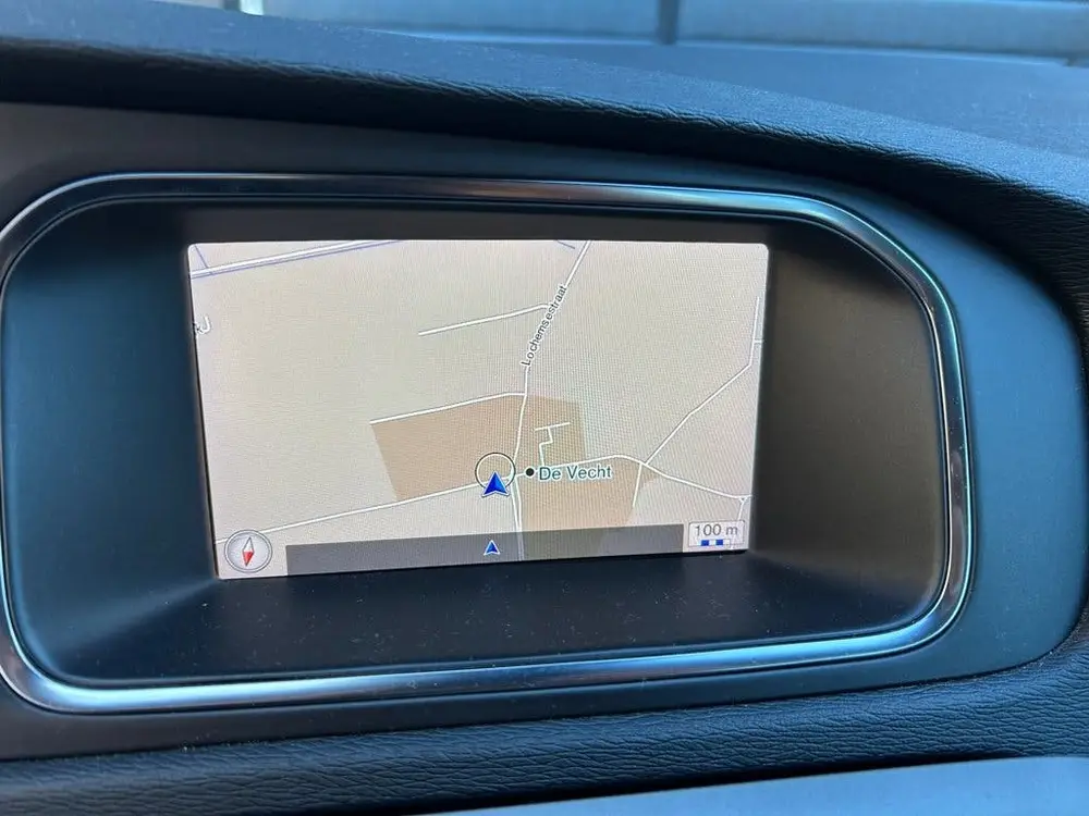 Volvo V40 2.0 T2 Navi/Airco uit 2019, foto 11