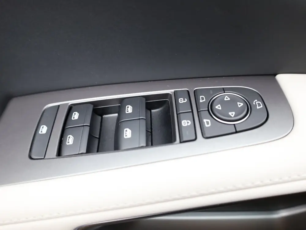 BYD Atto 2 1.5 DM-i Boost uit 2026, foto 15