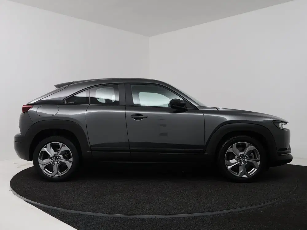 Mazda MX-30 e-SkyActiv 145 Comfort 36 kWh uit 2021, foto 14