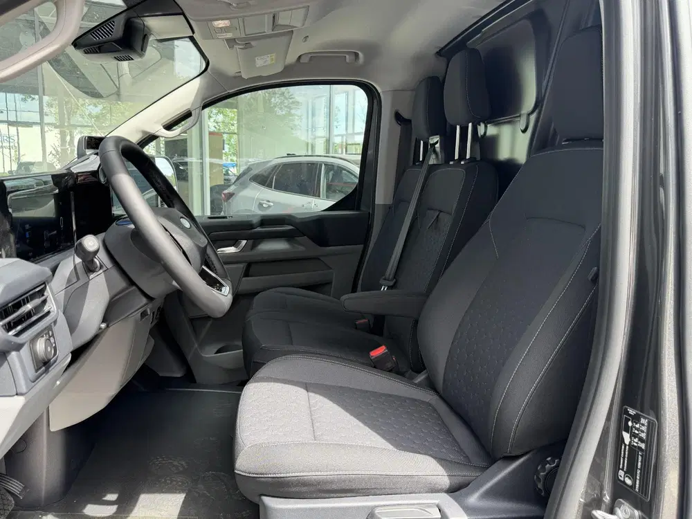 Ford Transit Custom 340 L2H1 Limited 71 kWh 218 PK uit 2026, foto 10
