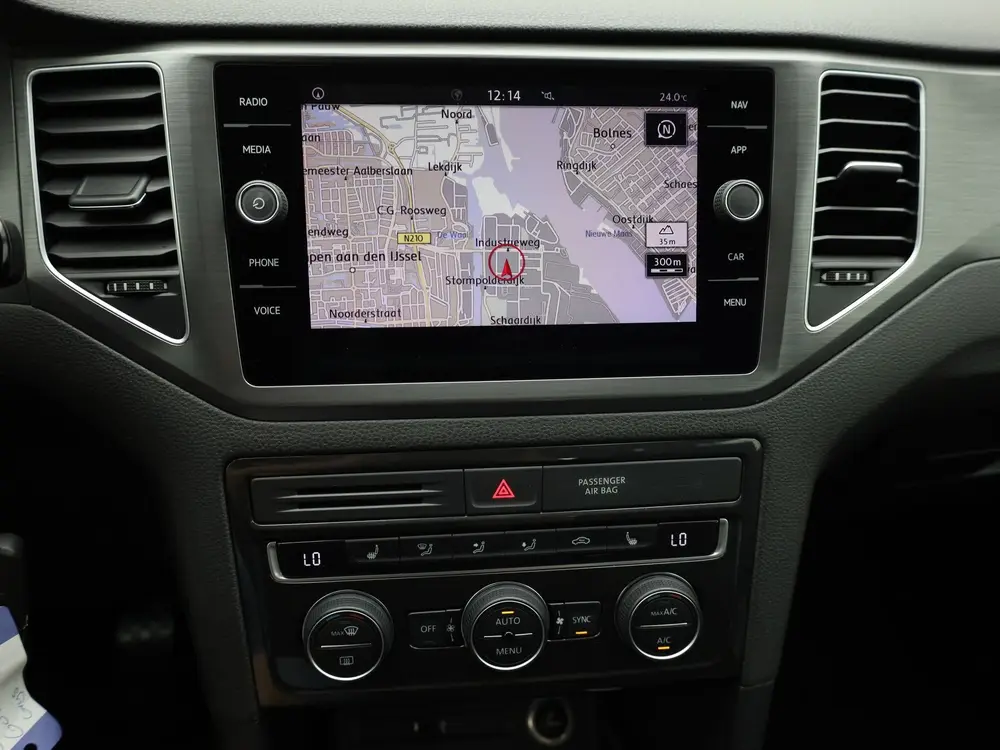 Volkswagen Golf Sportsvan 1.0 TSI | Trekhaak | Apple Carplay uit 2020, foto 12