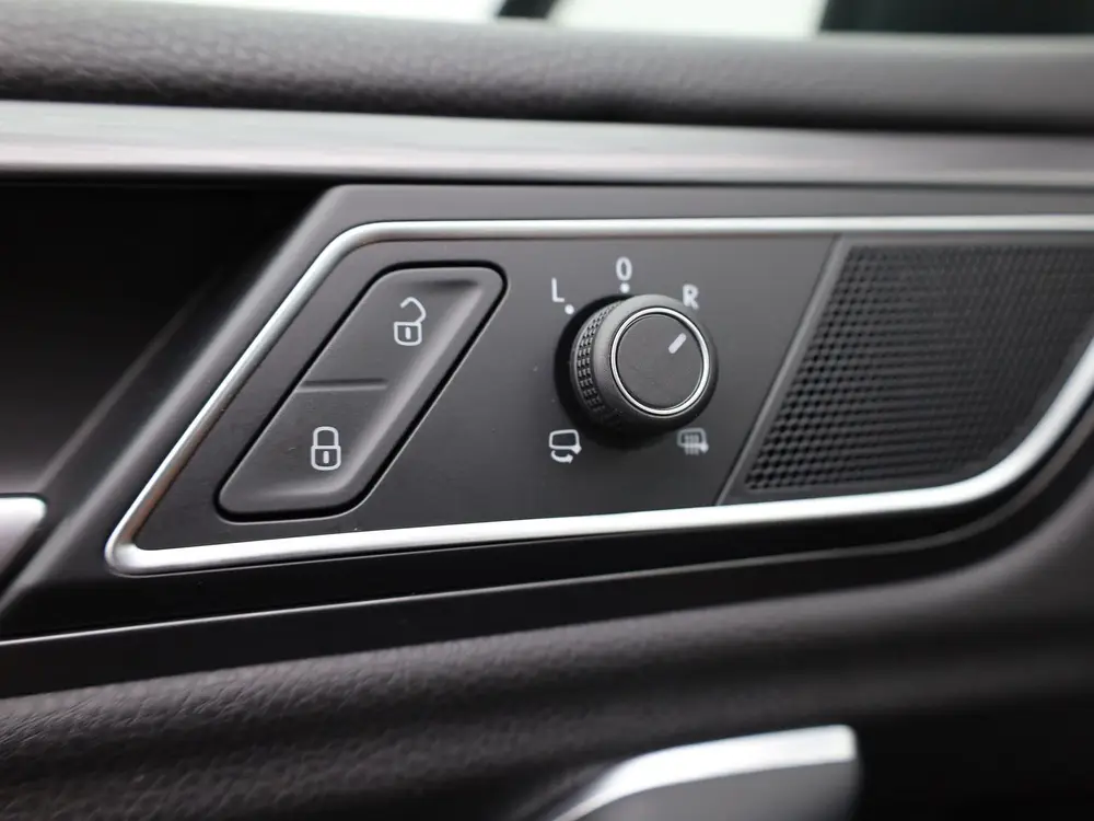 Volkswagen Golf Sportsvan 1.0 TSI | Trekhaak | Apple Carplay uit 2020, foto 19