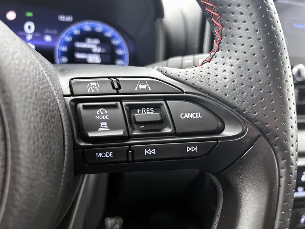 Toyota Yaris 1.5 Hybrid 130 GR SPORT uit 2024, foto 15