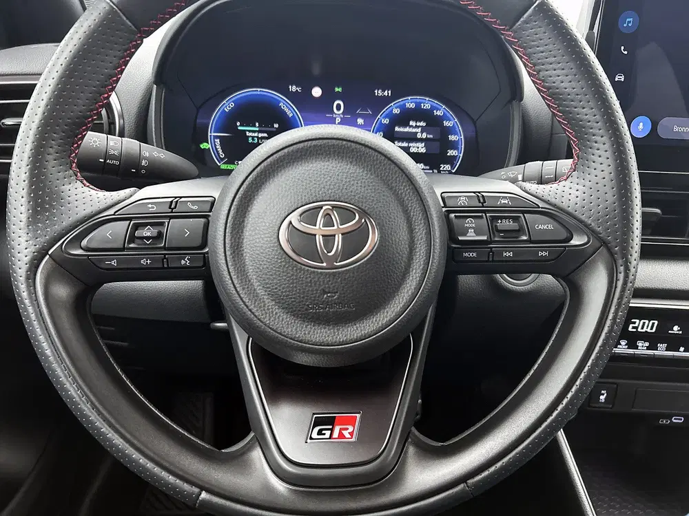 Toyota Yaris 1.5 Hybrid 130 GR SPORT uit 2024, foto 18