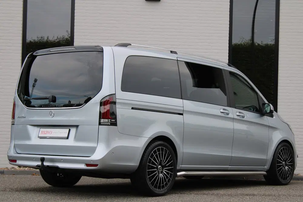 Mercedes-Benz V-Klasse 250d uit 2024, foto 9