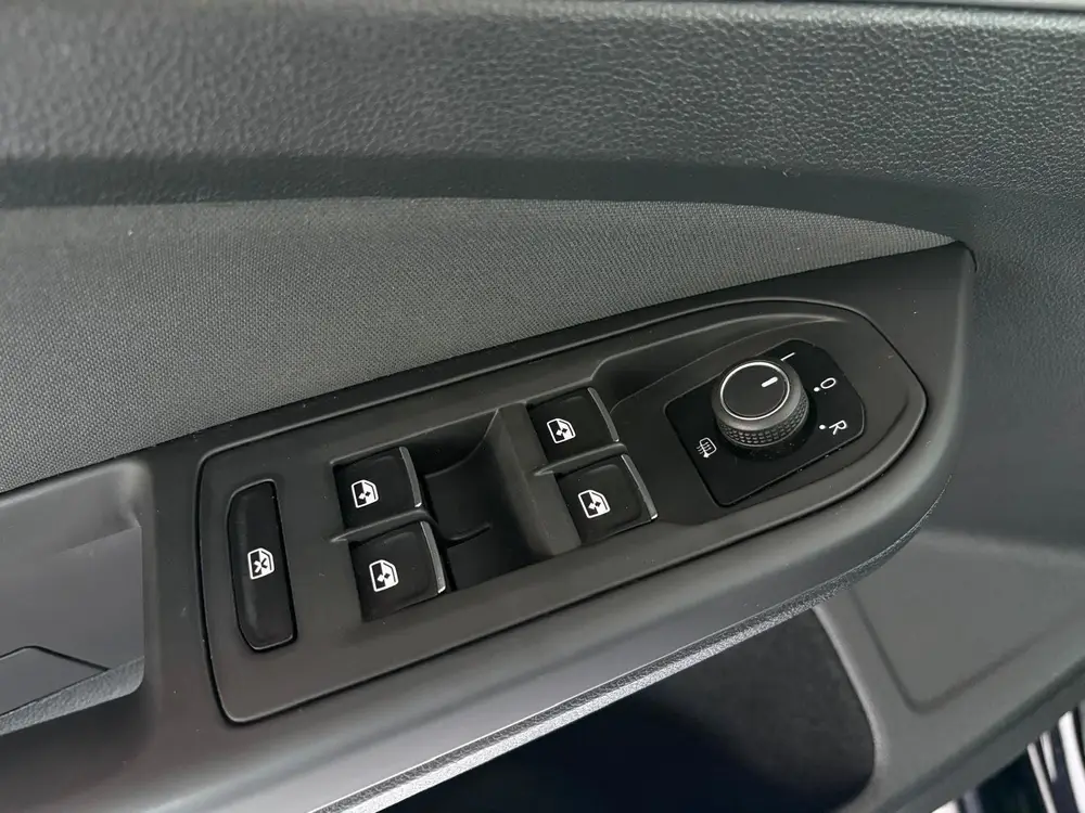 Volkswagen Golf 1.0 eTSI Life | Automaat | Adaptive Cruise | uit 2021, foto 16