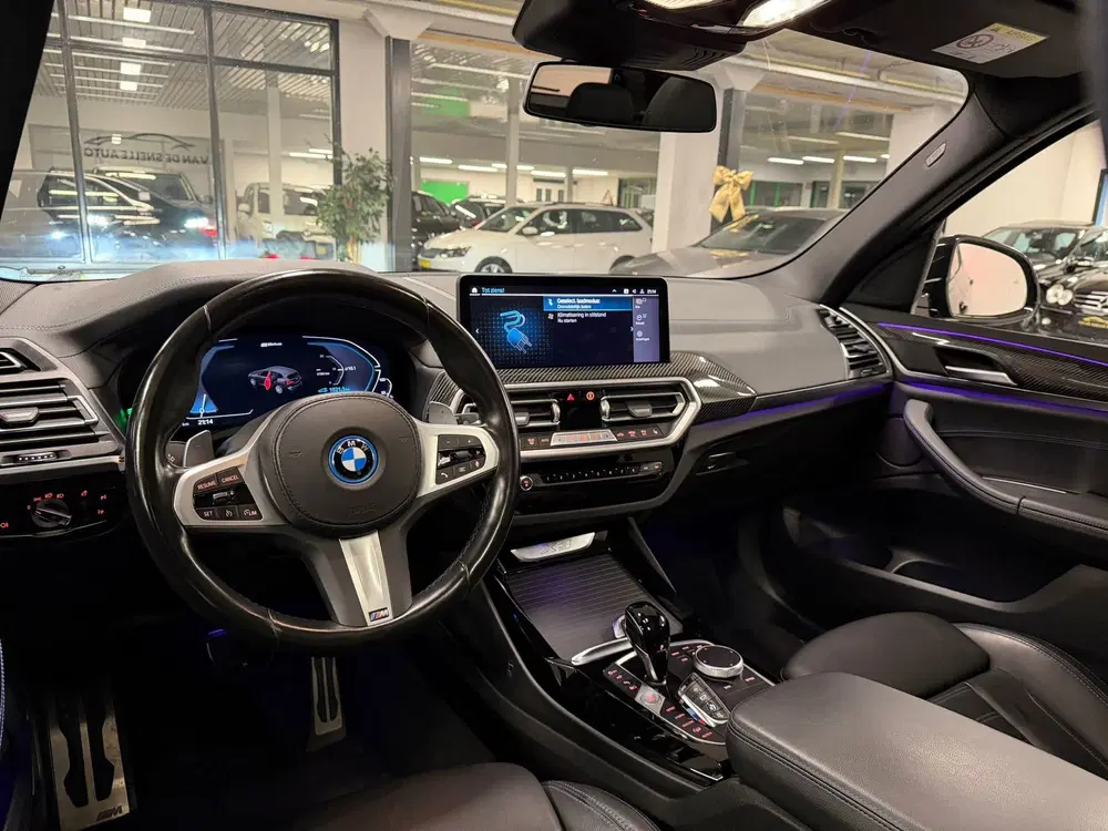 BMW X3 XDrive30e M-PAKKET uit 2022, foto 19