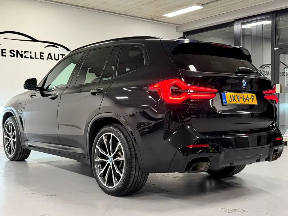BMW X3 XDrive30e M-PAKKET uit 2022, foto 6