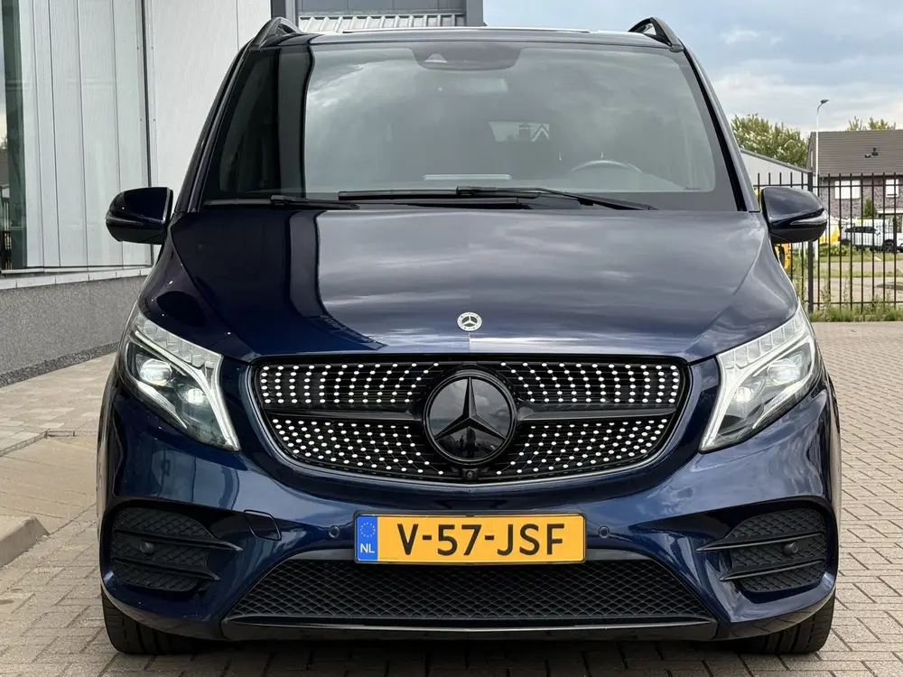 Mercedes-Benz V-Klasse 300d Lang DC uit 2022, foto 9