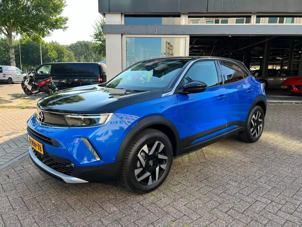 Opel Mokka 1.2 Turbo Elegance uit 2022, foto 2