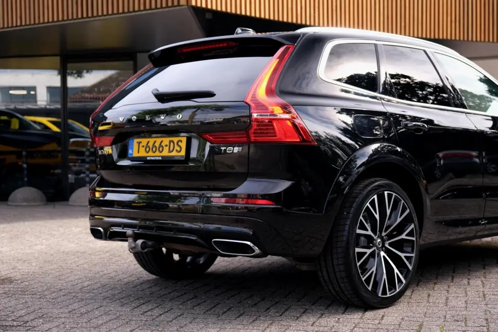 Volvo XC60 2.0 T8 Twin Engine AWD R-Design|Rijklaar!|Luchtve uit 2019, foto 12