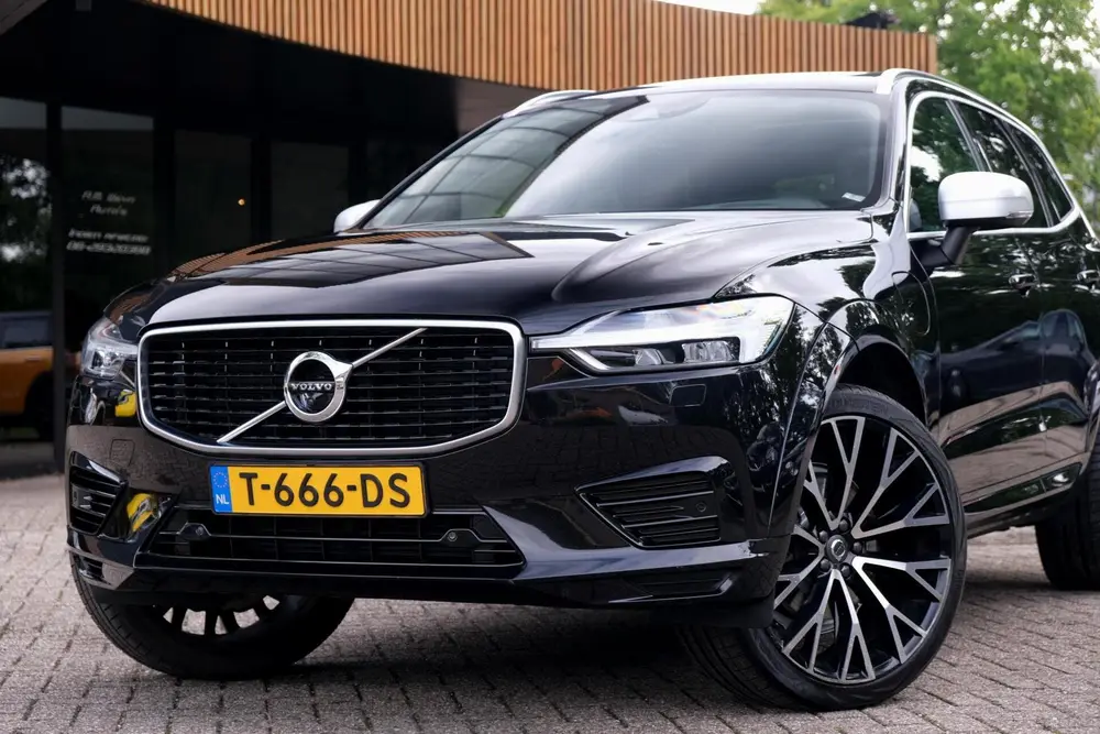 Volvo XC60 2.0 T8 Twin Engine AWD R-Design|Rijklaar!|Luchtve uit 2019, foto 15