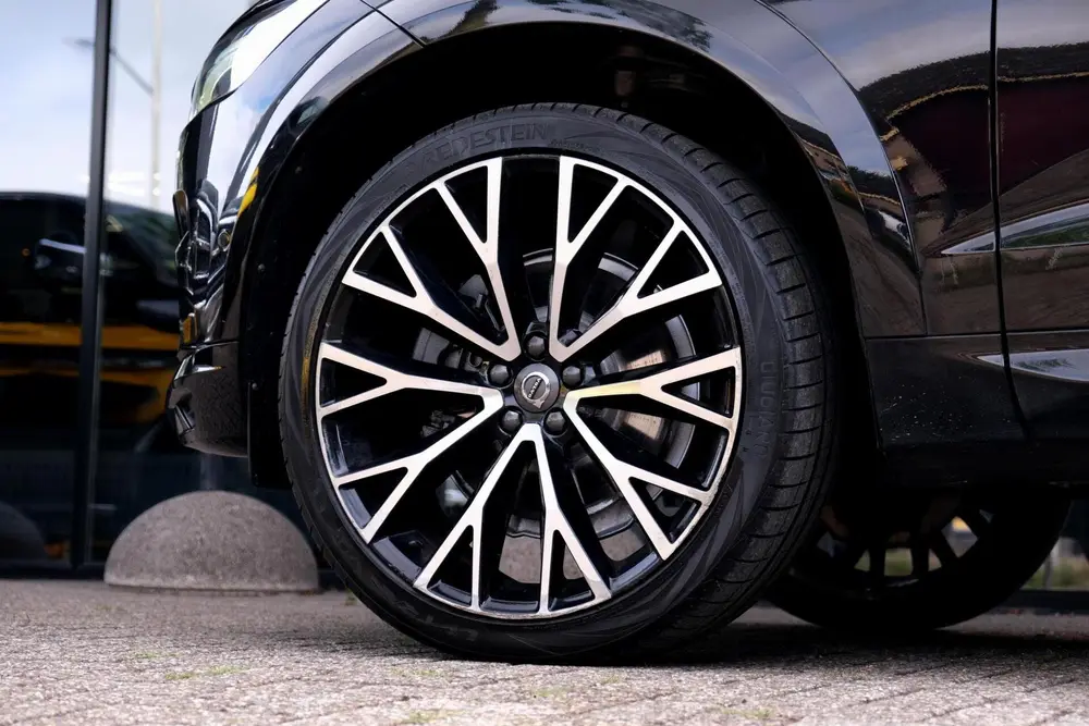 Volvo XC60 2.0 T8 Twin Engine AWD R-Design|Rijklaar!|Luchtve uit 2019, foto 17
